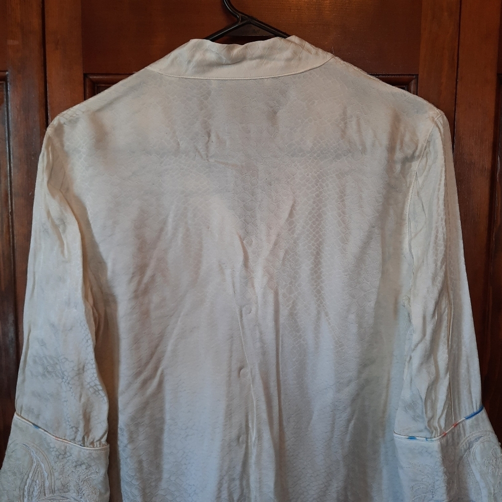 Robert Graham Silk Bamboo Blend Cream Neck-tie Bell Sleeve Blouse Size Small - Picture 14 of 15